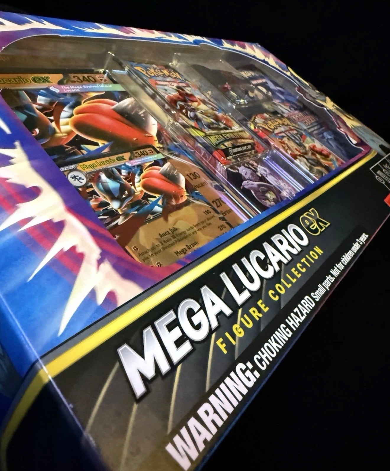 Mega Lucario ex Premium Figure Collection